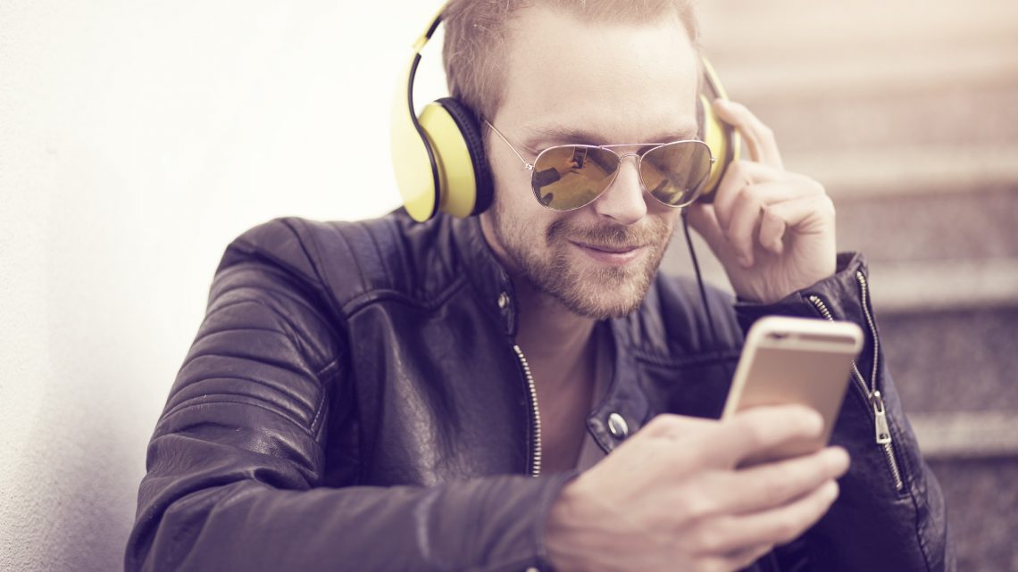 Best Podcast Apps That You Need To Download Right Now